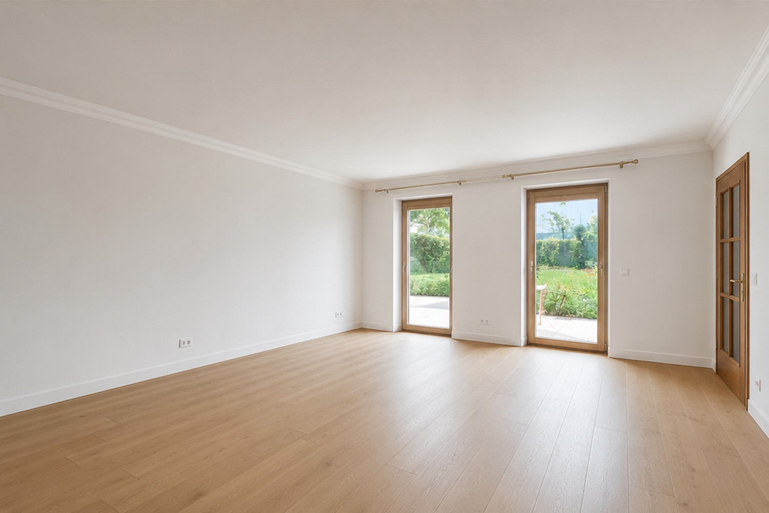 Wohn- und Essbereich der sanierten Wohnung in Röhrmoos
